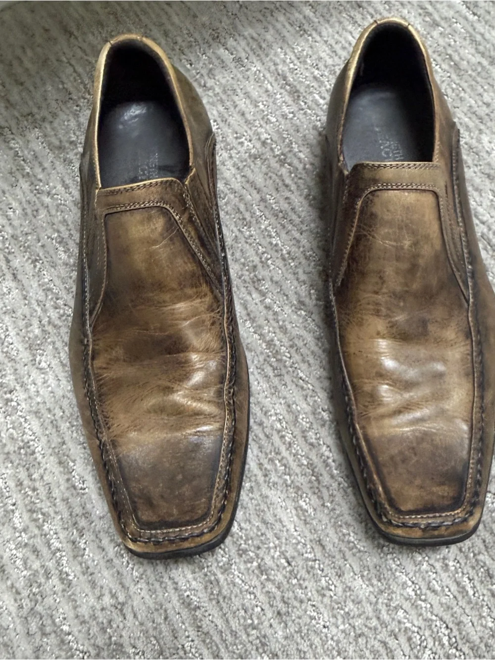 Me a Kenneth Cole Reaction Brown Distressed Loafers Size 9.5 M